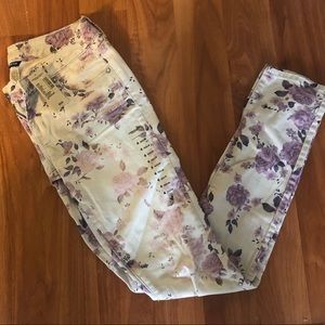 American eagle printed jeans size 4 stretch